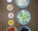 Foto langkah ke 1 dari resep Tumis oyong jamur.
