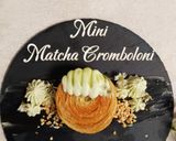 Foto langkah ke 6 dari resep Mini Matcha Cromboloni.