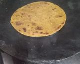 बाजरे की मसाला रोटी(Bajre ki masala roti recipe in Hindi) रेसिपी चरण 3 फोटो