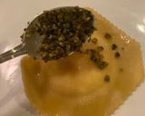 รูปขั้นตอนการทำที่ 3 ของ ราวีโอลี่ลาวา ไส้ชีสริค๊อตต้า (Ravioli Egg Yolk with Ricotta)