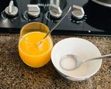 Hình bước làm 3 của món Cá Hồi Sốt Cam