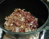 A picture of step 4 of Onion soup.