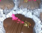 صورة لخطوة 5 من وصفة صابلي الوردة🌺 بكريمة الزبدة والشوكولا 🍫😋
