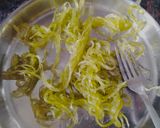 A picture of step 4 of Lauki ka Lachcha in Kewda flavour.