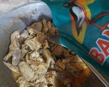 Foto langkah ke 3 dari resep Ayam Kicap Pedas Malaysia 예르다🥘.