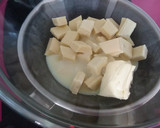 Foto del paso 2 de la receta: Bolitas de chocolate blanco y kikos