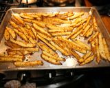 Foto del paso 3 de la receta: PAPAS HORNEADAS CON YERBAS FRESCAS. JON STYLE