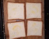 A picture of step 3 of Chilli Cheesy Sandwich.