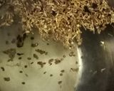 A picture of step 3 of Anise seed tea.