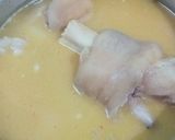 صورة لخطوة 2 من وصفة شوربة الكوارع حلوه اووي 🍛🫕