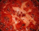 Foto langkah ke 3 dari resep Strawberry Jam.