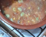Foto del paso 5 de la receta: Cazuela de lomo, habas y aromáticas de la quinta. (Ragú)