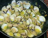 Foto del paso 7 de la receta: Almejas a la marinera