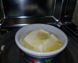 Foto del paso 3 de la receta: Mousse de chocolate blanco con fresas