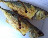 Gambar langkah 2 resipi Nasi Goreng Ikan Semalam.