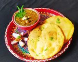 छैना मिल्क का भटूरा(Chhena milk ka bhatura recipe in Hindi) रेसिपी चरण 5 फोटो