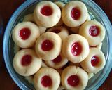 Foto langkah ke 4 dari resep Kukis selai.