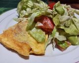 Foto del paso 9 de la receta: Omelette de queso y ensalada mixta