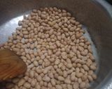 A picture of step 1 of Til ke laddoo.