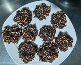 Foto del paso 5 de la receta: Galletas de arroz soplado y chocolate