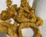 Foto langkah ke 5 dari resep Crispy Fried Calamari.