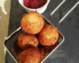Foto del paso 14 de la receta: Bolas de puré de patata con morcilla y cebolla caramelizada