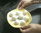 ब्रेड के रसगुल्ले(Bread ke rasgulle recipe in hindi) रेसिपी चरण 3 फोटो
