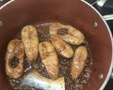 Hình bước làm 3 của món Cá basa kho tiêu