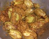 A picture of step 3 of Stuffed white eggplants.