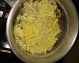 A picture of step 2 of Knorr noodles pakora/Ball.