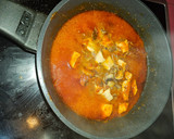Foto del paso 3 de la receta: Radiatori con pollo y salmorejo canario