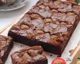 Foto langkah ke 5 dari resep Cadbury Fudgy Brownies, Simple Tanpa Mixer.