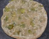 મટર લીલા લસણ ના પરાઠા (Matar Lila Lasan Paratha Recipe In Gujarati) રેસીપી સ્ટેપ5ફોટો
