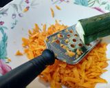 Foto del paso 2 de la receta Mini quichés de calabacín y zanahoria