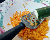 Foto del paso 2 de la receta: Mini quichés de calabacín y zanahoria