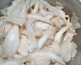 Foto langkah ke 1 dari resep Tumis jamur tiram.