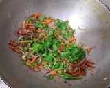লেবু- ধনেপাতার স্যুপ (Lemon-coriander soup recipe in bengali) রেসিপি ধাপ - 1 ছবি