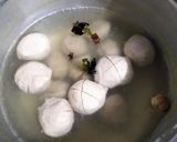 Foto langkah ke 3 dari resep Sop Wortel Kentang Baso Simple.