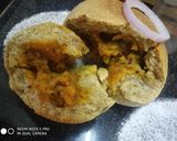 राजस्थानी स्टफ दाल -बाटी(बिना ओवन और बाटी कूकर के)साथ लहसुन चटनी रेसिपी चरण 11 फोटो