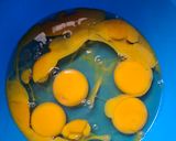 Foto langkah ke 3 dari resep Bolu Karamel (Bolu Sarang Semut).