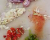 Foto langkah ke 1 dari resep Week 51. Tumis Kol Pedas.