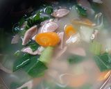 Foto langkah ke 4 dari resep Sup ayam pockcoy.