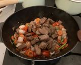 Foto del paso 5 de la receta Estofado de ternera con garbanzos y patatas fritas