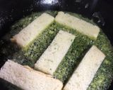 Foto del paso 2 de la receta: Crostinis con ajo y perejil