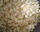 A picture of step 2 of Masala macaroni (italian).