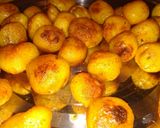 A picture of step 2 of Kashmiri Dum Aloo.