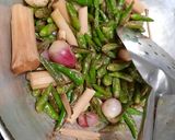 Foto langkah ke 3 dari resep Sambal ijo tuktuk pedas.