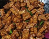 Foto langkah ke 4 dari resep Orek Tempe Basah ✅.