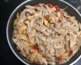 Foto langkah ke 3 dari resep Oseng Jamur Saus Tiram Bumil.