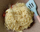 Foto langkah ke 5 dari resep Mie Goreng Berkat.